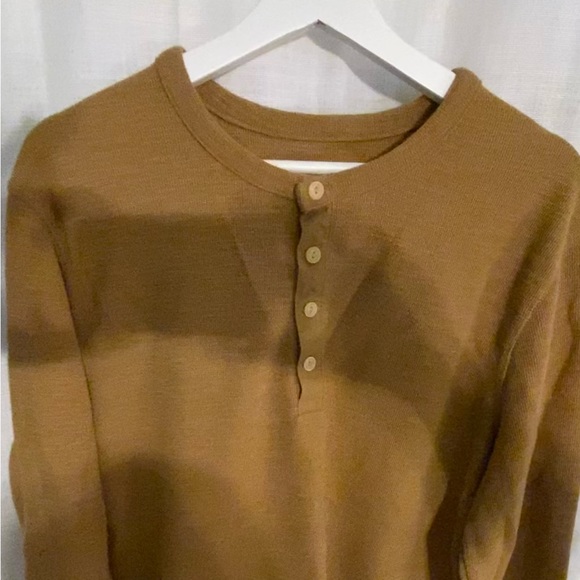 Goodfellow & Co Henley Sweater, Size: XL Color: Tan - Picture 4 of 7